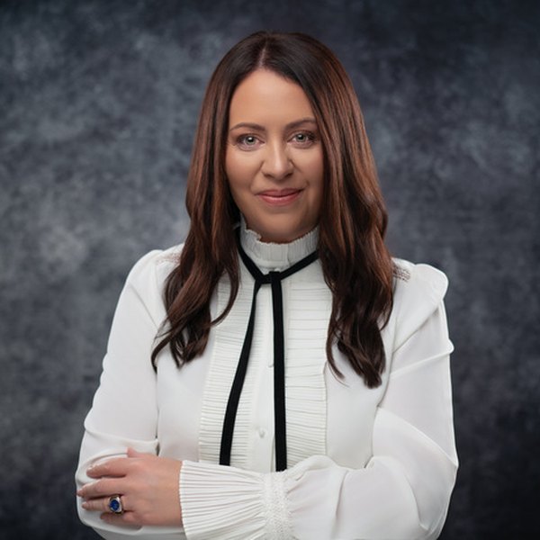 Alice Feeney
