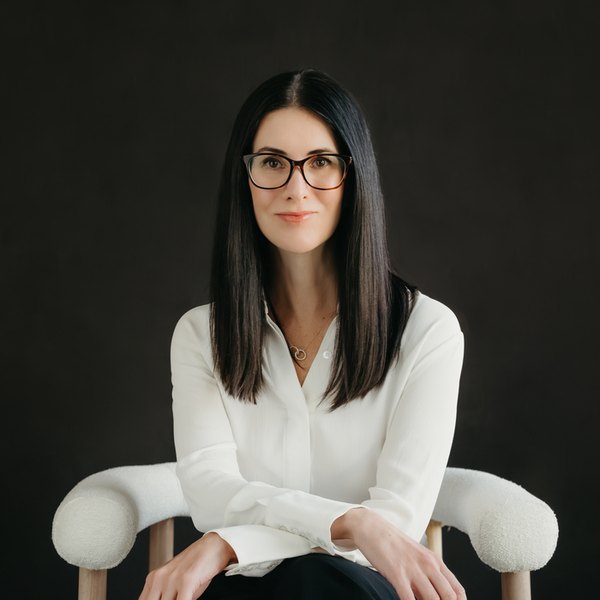 Danielle L. Jensen
