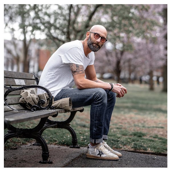 Douglas Vigliotti