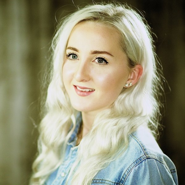 Holly Jackson
